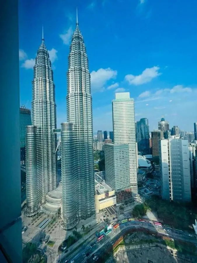 Appartamento The Tropicana Residence Klcc By Moonlight Kuala Lumpur